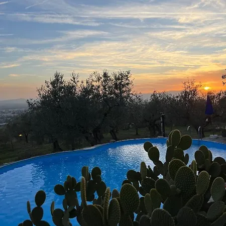 One Bedroom With View Shared Pool And Enclosed Garden At * Calenzano