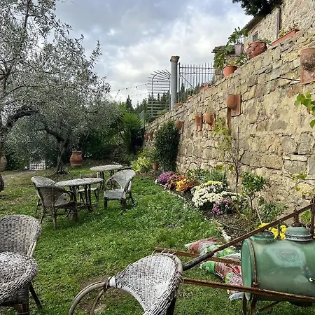 One Bedroom With View Shared Pool And Enclosed Garden At Apartamento *